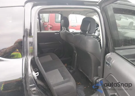 2012 Jeep Compass Sport z USA, uszkodzony, nr VIN 1C4NJDBB3CD625742